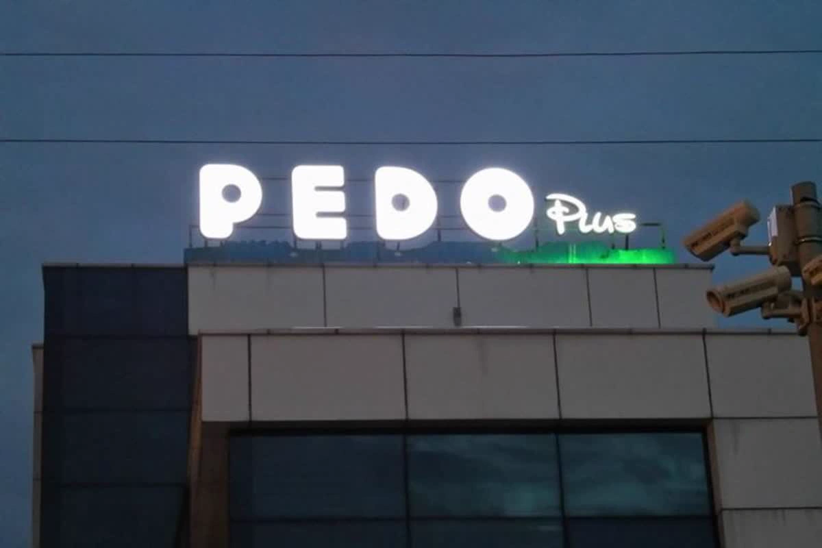 Pedo Plus Bayi Tabelası Işıklı Kutu Harf