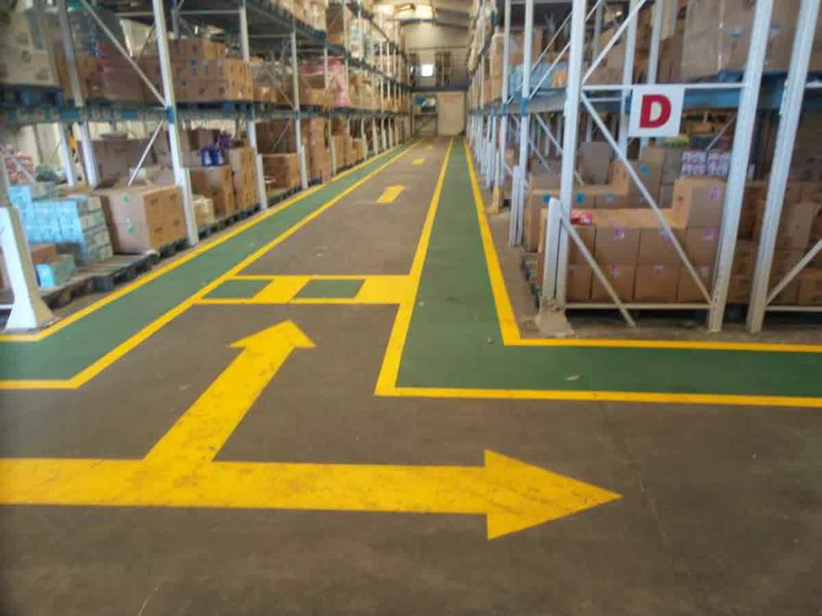 Depo ve Fabrika Zemin Yönlendirme Okları Yer İşaretleme