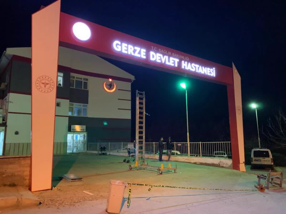Gerze Devlet Hastanesi Giriş Takı ve Işıklı Kutu Harf