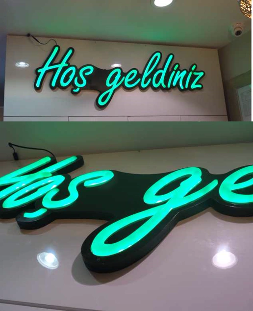 Neon Efektli Hoş Geldiniz Karşılama Kutu Harf Tabelası